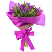 Ramo con 25 Tulipanes Lilas