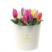 Sombrerera Crema Mediana con 12 Tulipanes Variados