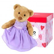 Huguette con Vestido Lila y Encaje