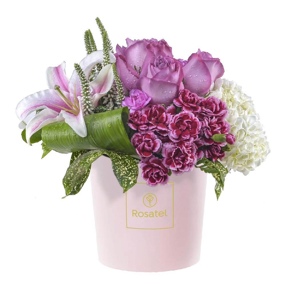Flores de amor 5 rosas lilas en sombrerera rosada Rosatel Lima