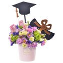 Arreglo Graduación Sombrerera Rosada con Rosas y Flores Rosatel