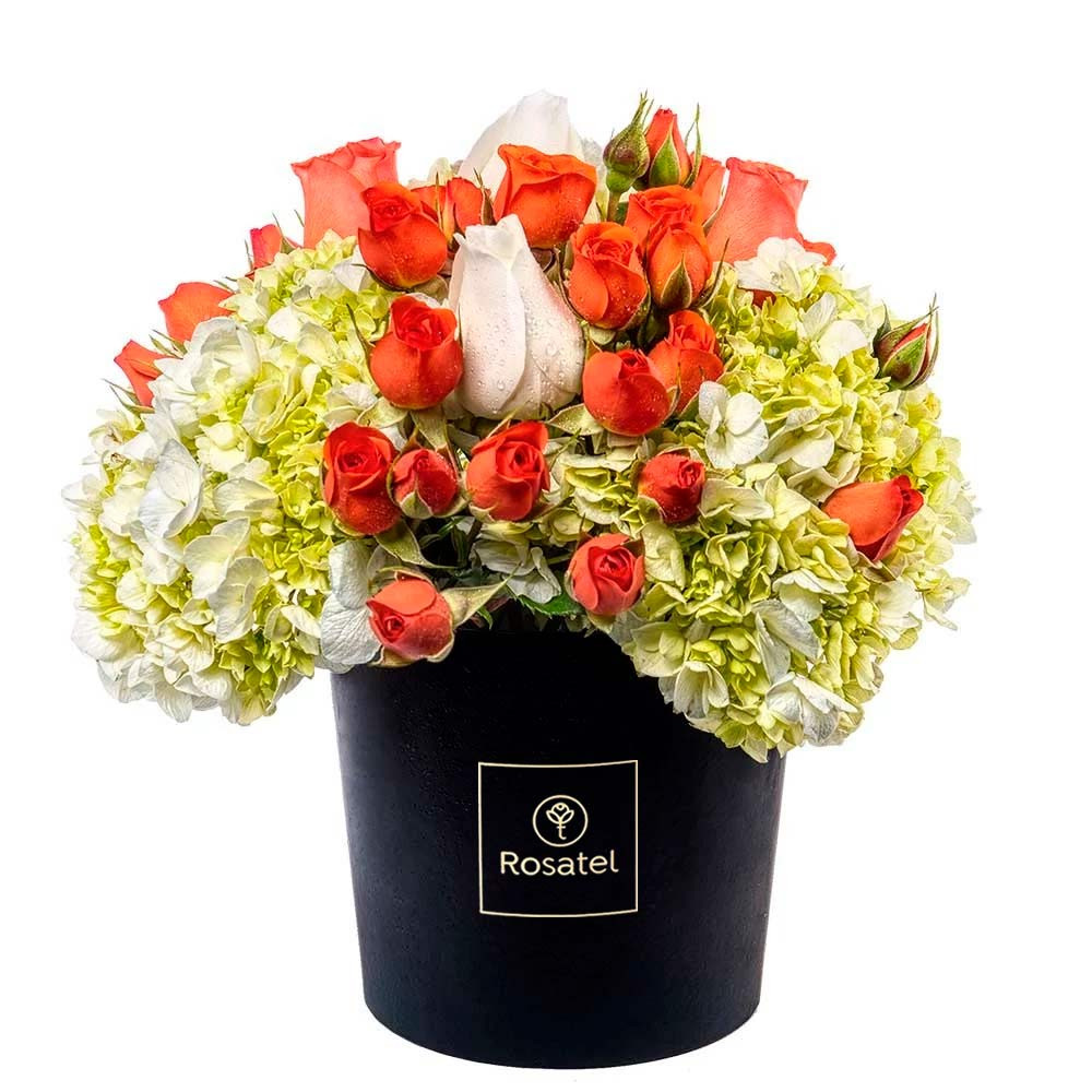 Sombrerera Negra Grande con 10 Rosas y Flores Rosatel