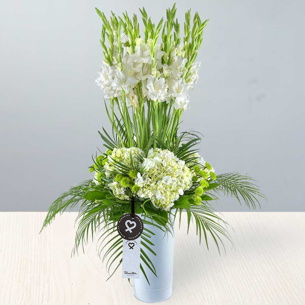 Arreglo Memories con Gladiolos y Hortensias Rosatel