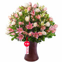 Arreglo Kero Rosas y Liliums Rosatel