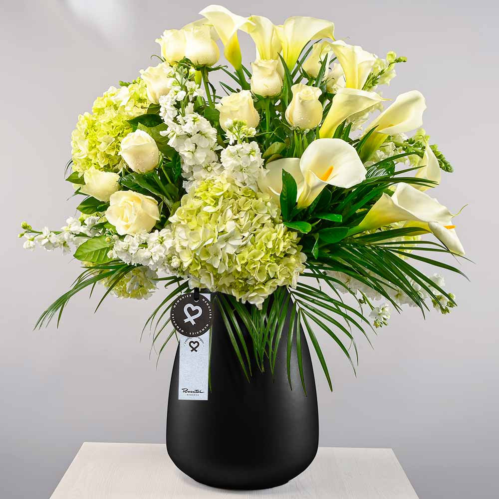 Arreglo Black Rosas y Flores Rosatel