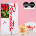 Rosas rojas en caja y mini torta cumpleaños Rosatel