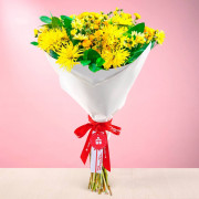 Ramo Moderno con Flores Amarillas