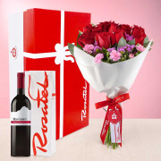 Ramo de Rosas y Vino Tinto