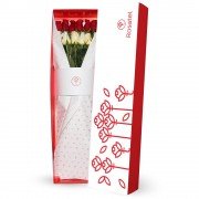 Caja Blanca con 12 Rosas Rojas y Cremas