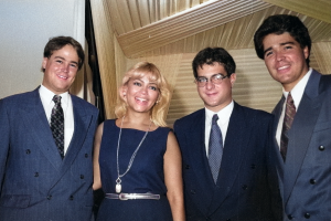 Guisela Valcarcel y socios de rosatel